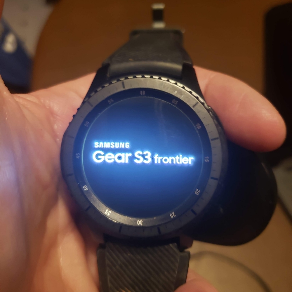 Samsung Gear S3 Frontier smartwatch